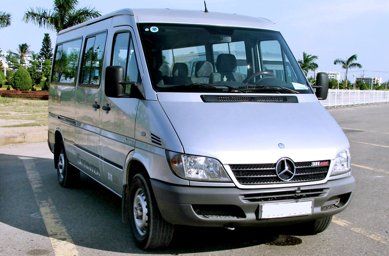 thue-xe-nha-trang-16-cho-Mercedes-Sprinter-2